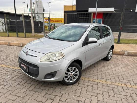 FIAT PALIO 1.0 MPI ATTRACTIVE 8V FLEX 4P MANUAL FIAT PALIO 1.0 MPI ATTRACTIVE 8V FLEX 4P MANUAL